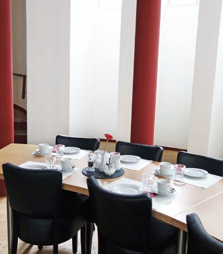 Das-Beerdigungscafe-Krypta-im-Kolumbarium
